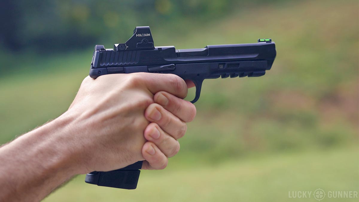 Review: The Glock 17M Duty Pistol - Lucky Gunner Lounge