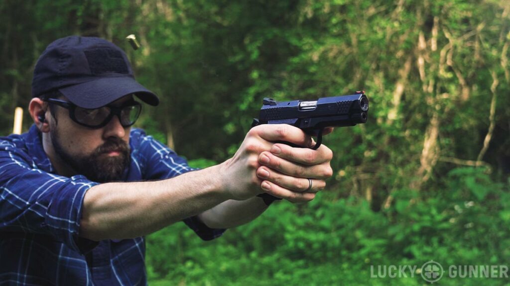 review-wilson-combat-edc-x9-lucky-gunner-lounge
